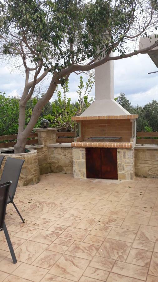 הוילה קיסאמוס Amarantos House מראה חיצוני תמונה
